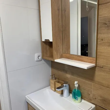 Mika's Poolhouse Ferienhaus