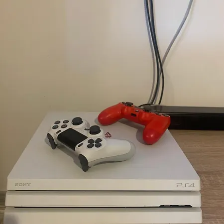 Ferienhaus Mika's Poolhouse Belgrad