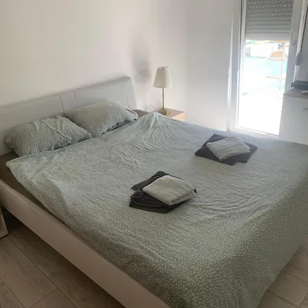 Holiday home Mika's Poolhouse Belgrade